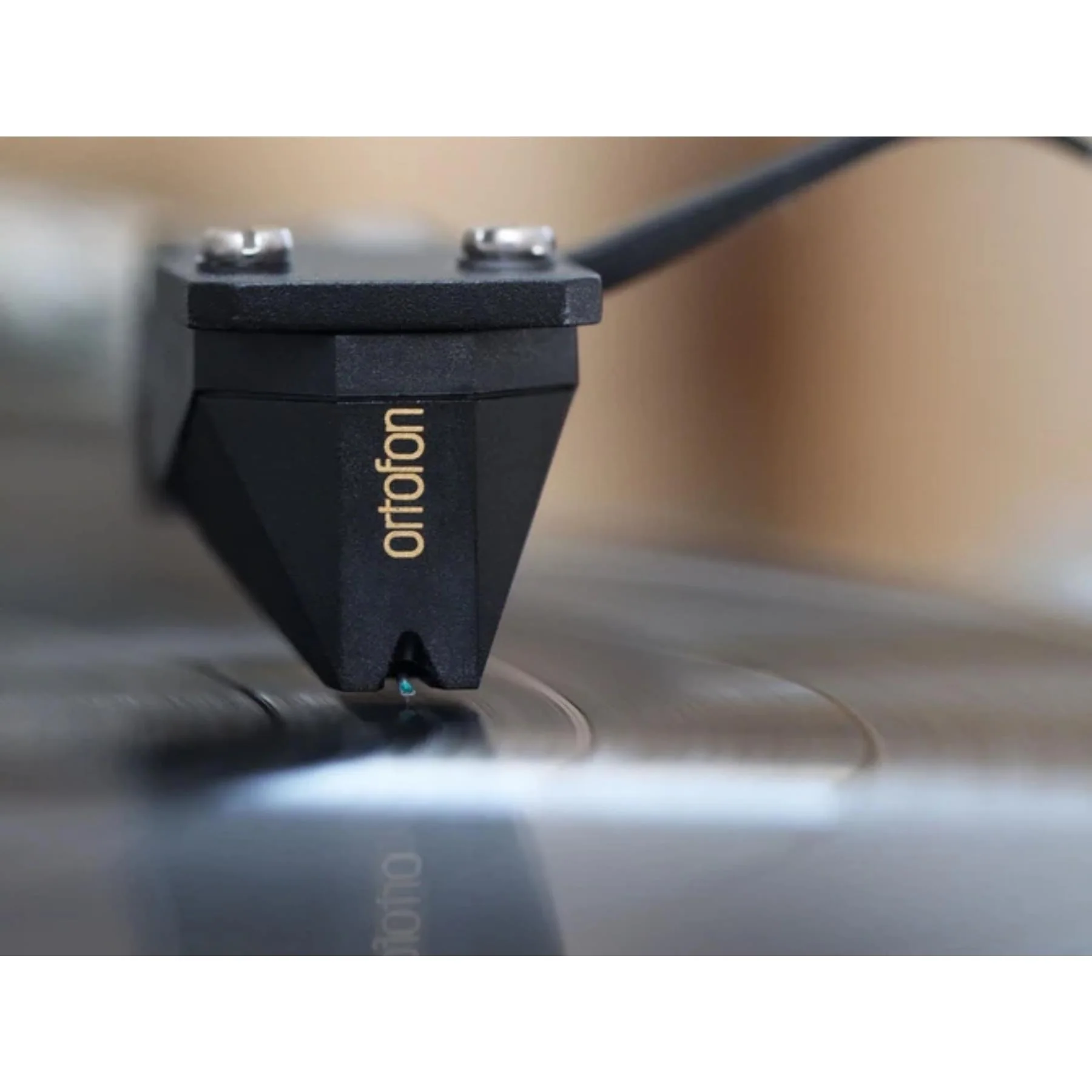 Ortofon 2M Black Moving Magnet Cartridge - Image 2