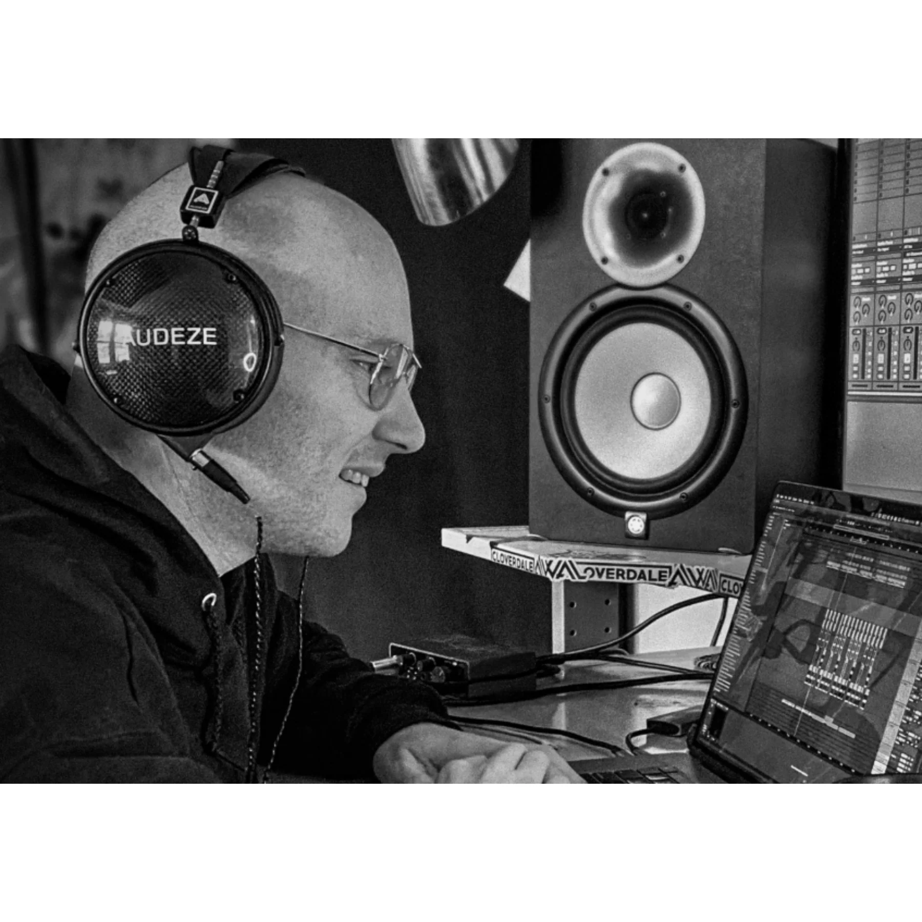 Audeze LCD-XC Closed-Back Planar Magnetic Headphones - Image 4