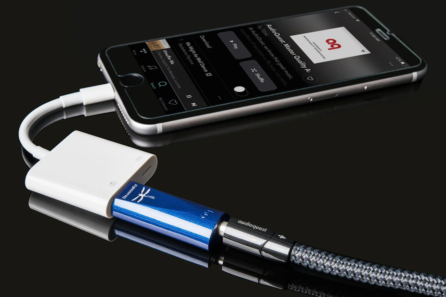 AudioQuest DragonFly Cobalt USB DAC + Preamp + Headphone Amp - Image 4