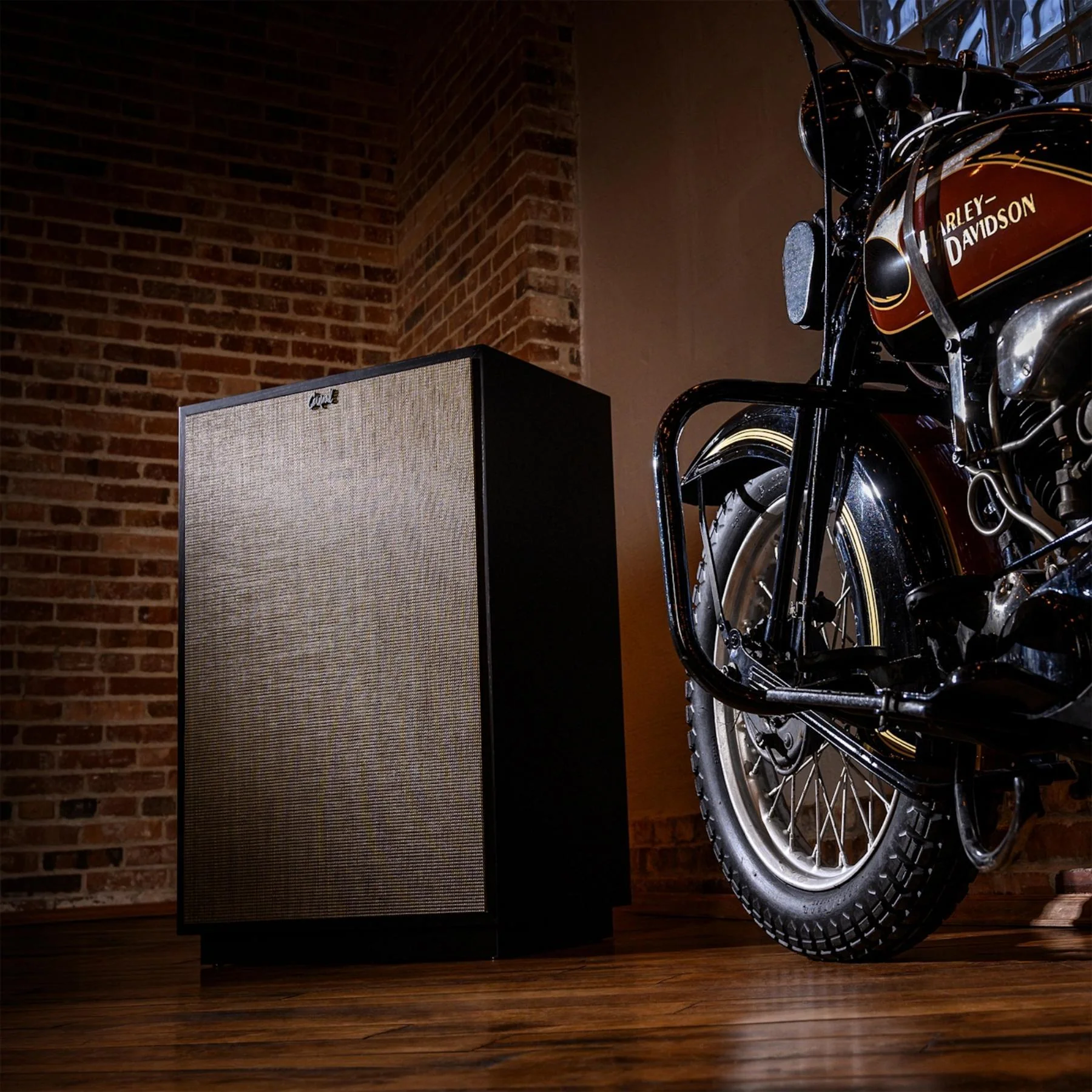 Klipsch Cornwall IV Floorstanding Speakers (Pair) - Image 6