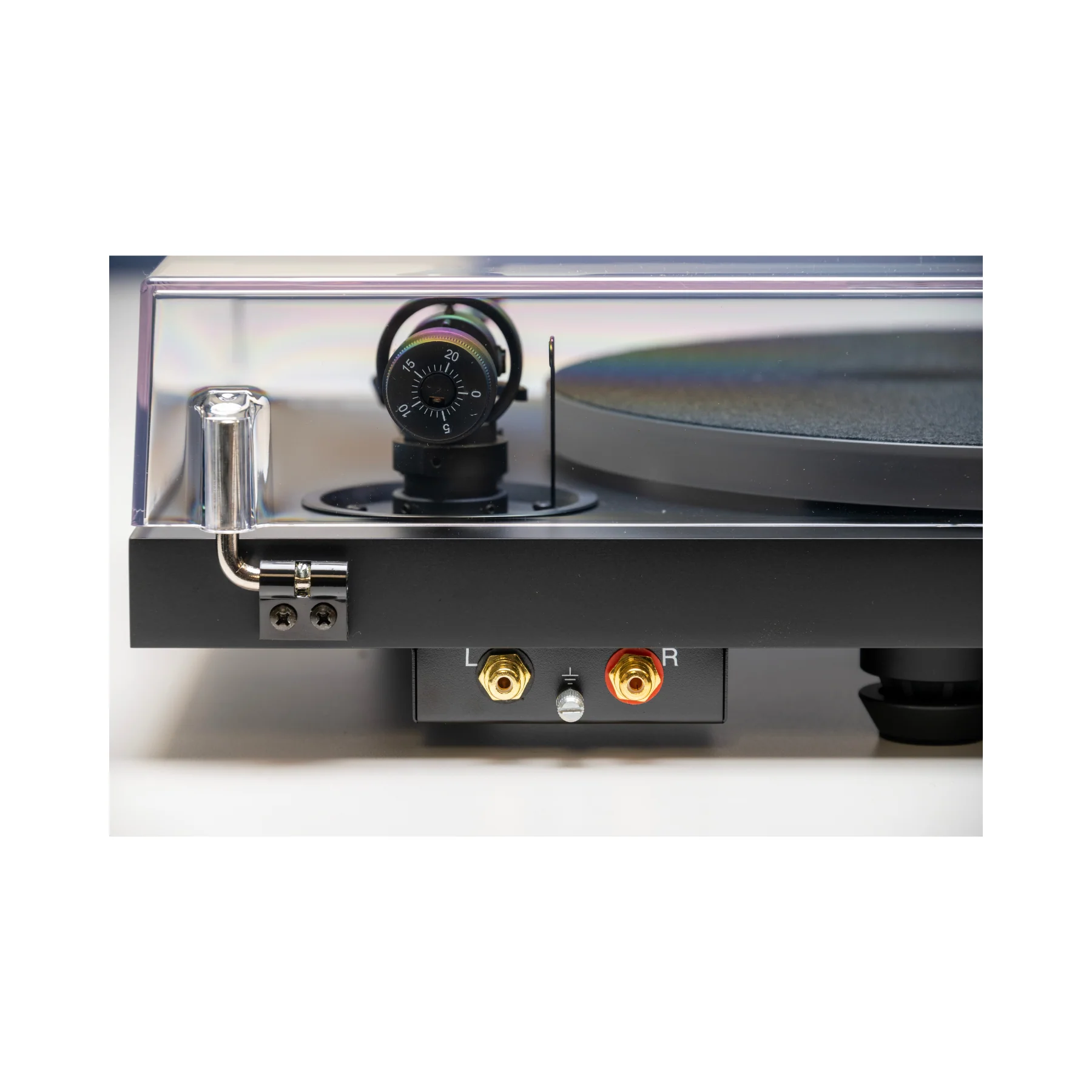 Music Hall MMF2.3 Turntable with ListenUpgrades! - Image 2