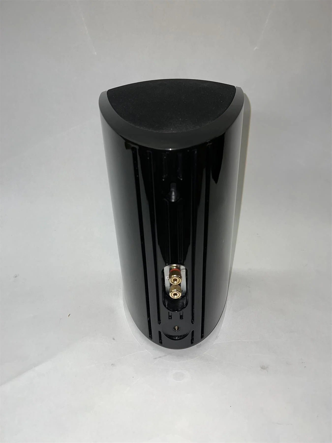 Definitive Technology ProMonitor 1000 - Compact High Definition Satellite Speaker (Black) - Clearance / Open Box - Image 5