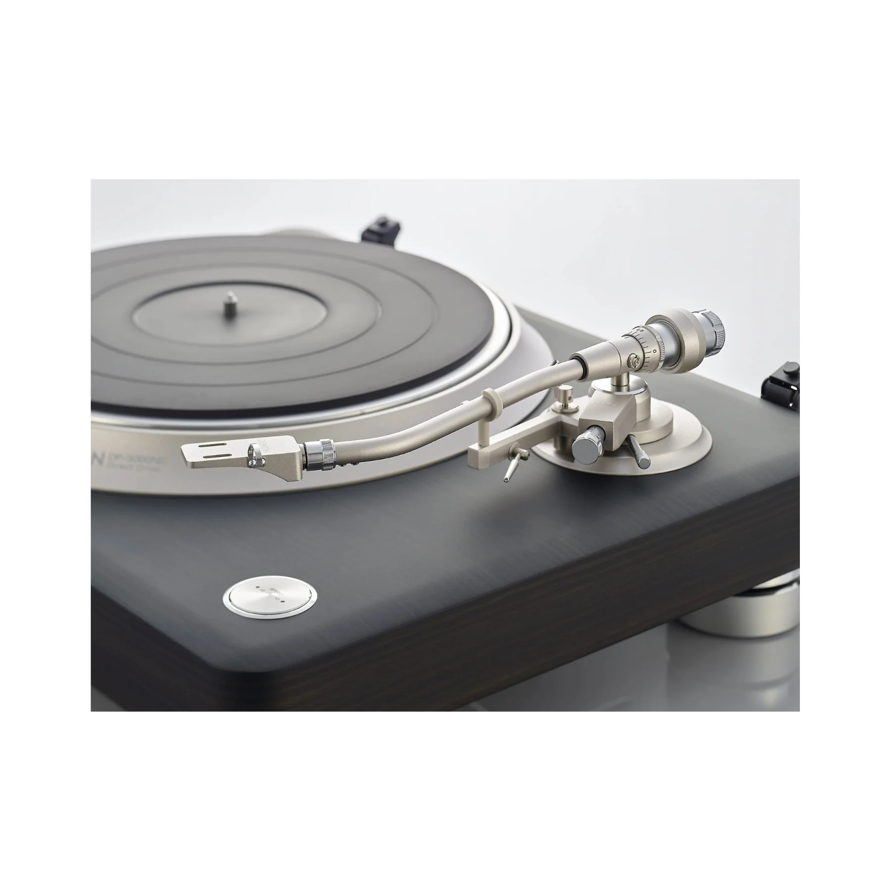 Denon DP-3000NE Premium Direct Drive Turntable - Clearance / Open Box - Image 5
