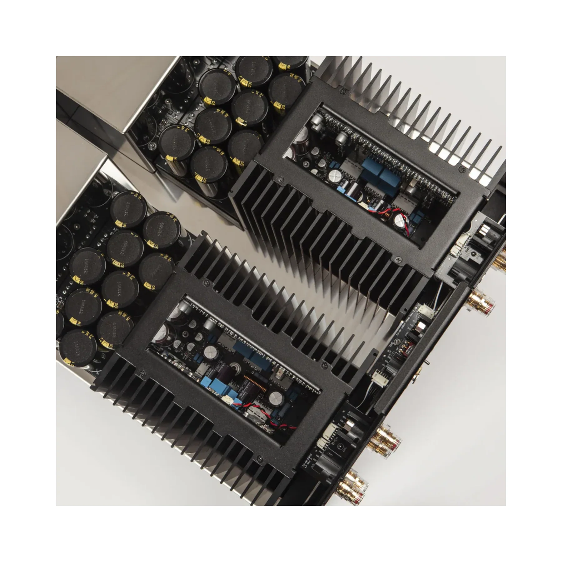 Electrocompaniet AW 800M Nemo 2 Switchable Power Amp (Pair) - Image 2