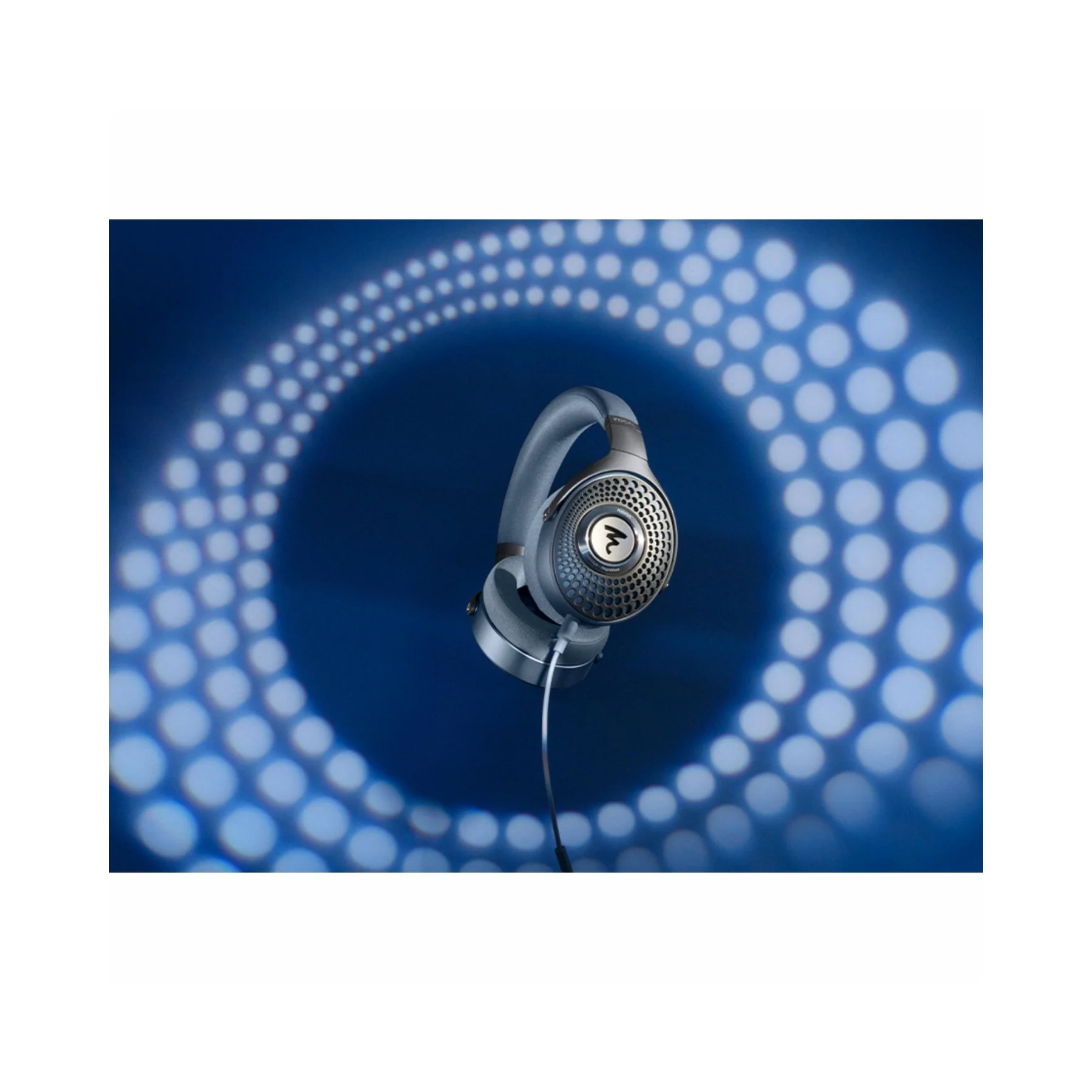 Focal Azurys Closed-Back Headphones - Clearance / Open Box - Image 11