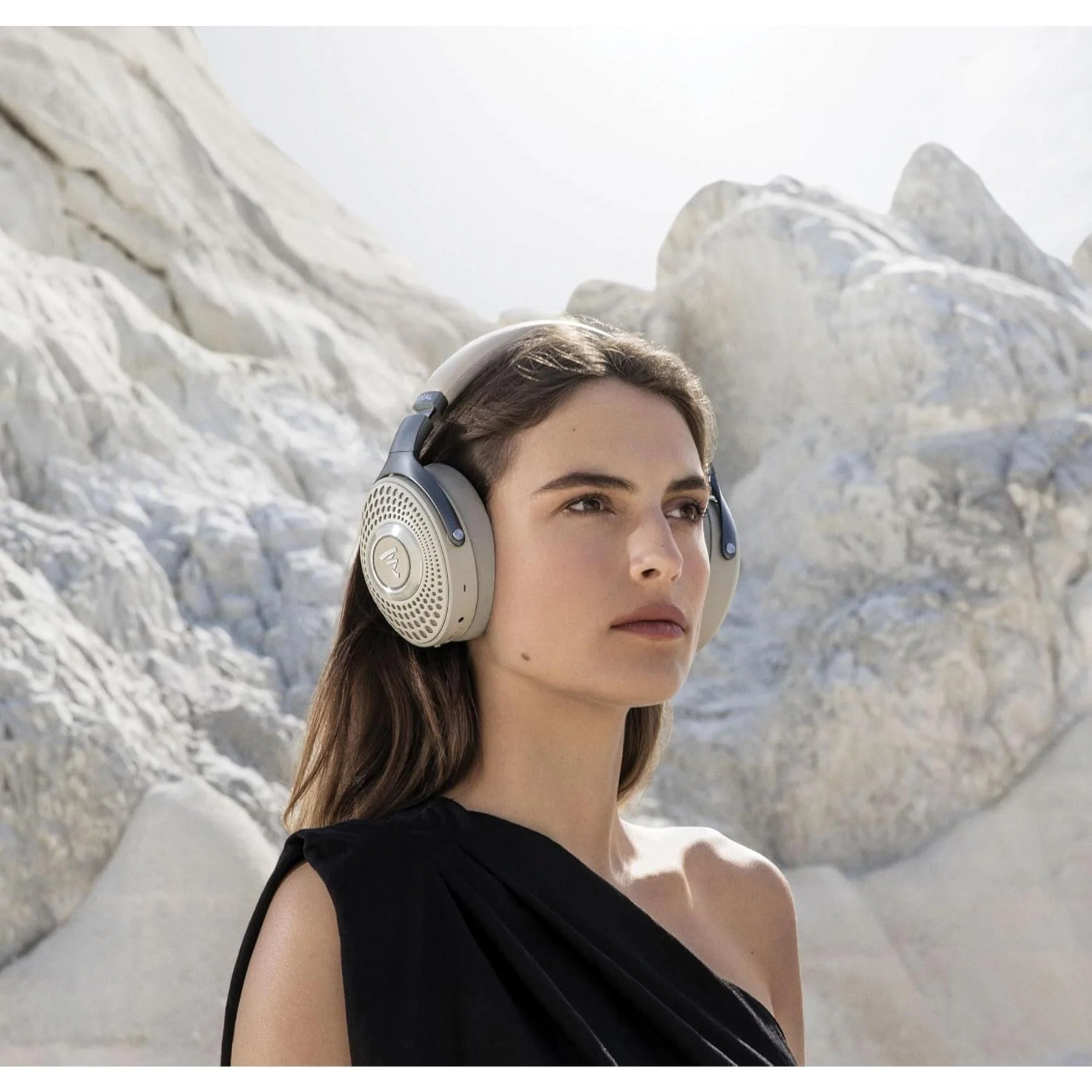 Focal Bathys - Premium Bluetooth Hi-Definition Portable Headphones with Built-In DAC - Dune - Image 5