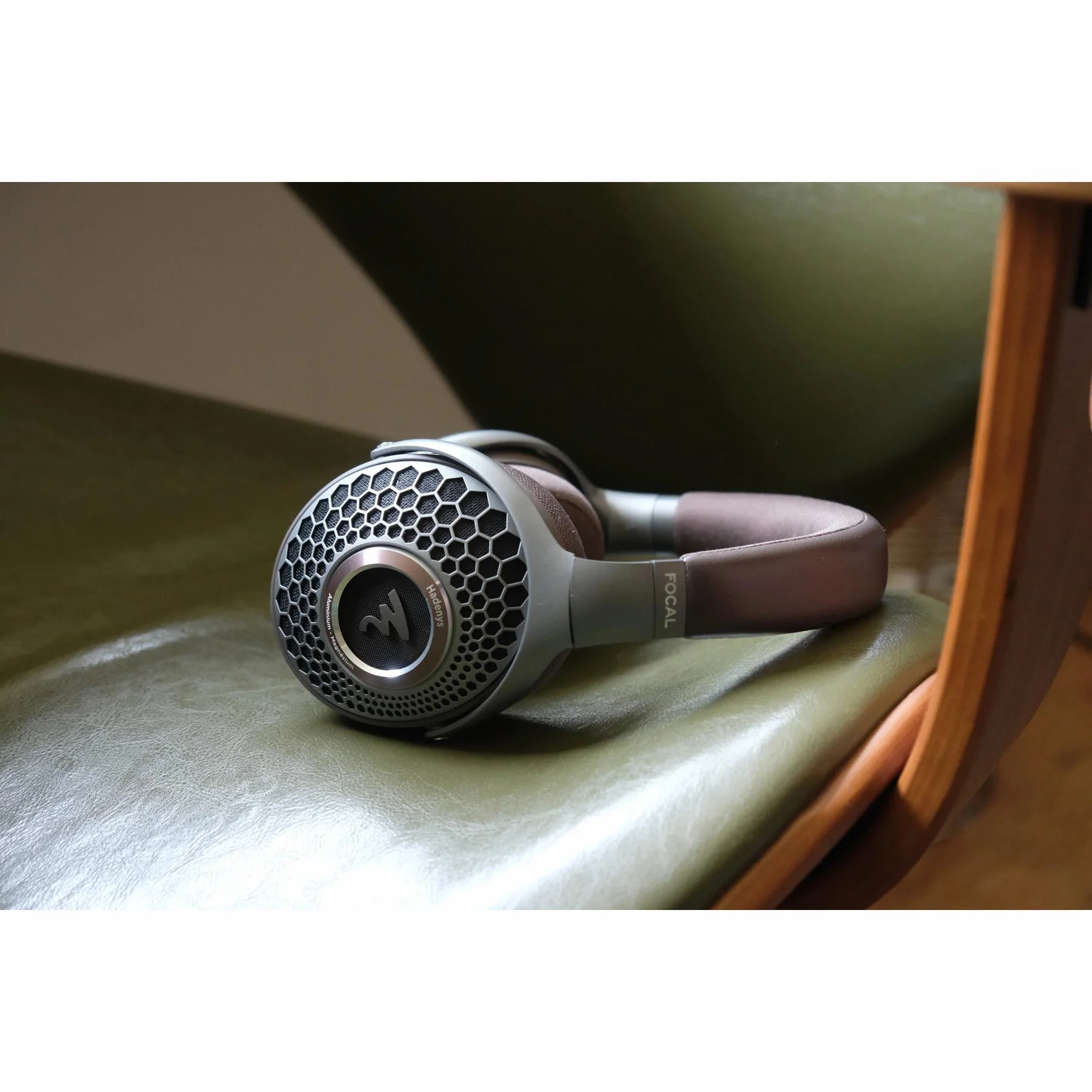 Focal Hadenys Open-Back Headphones - Clearance / Open Box - Image 8