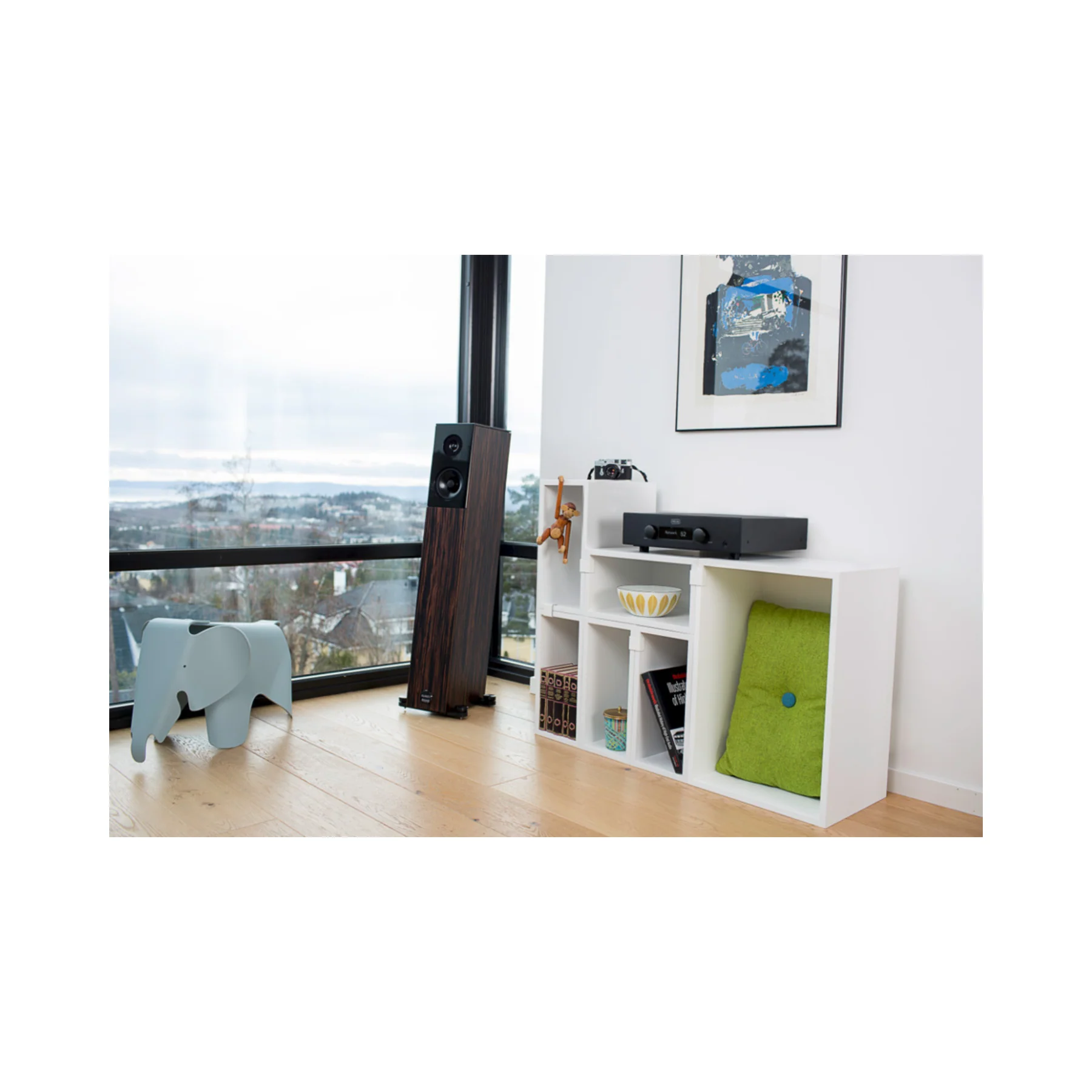 Hegel H190 Integrated Streaming Amplifier (Black) - Clearance / Open Box - Image 3