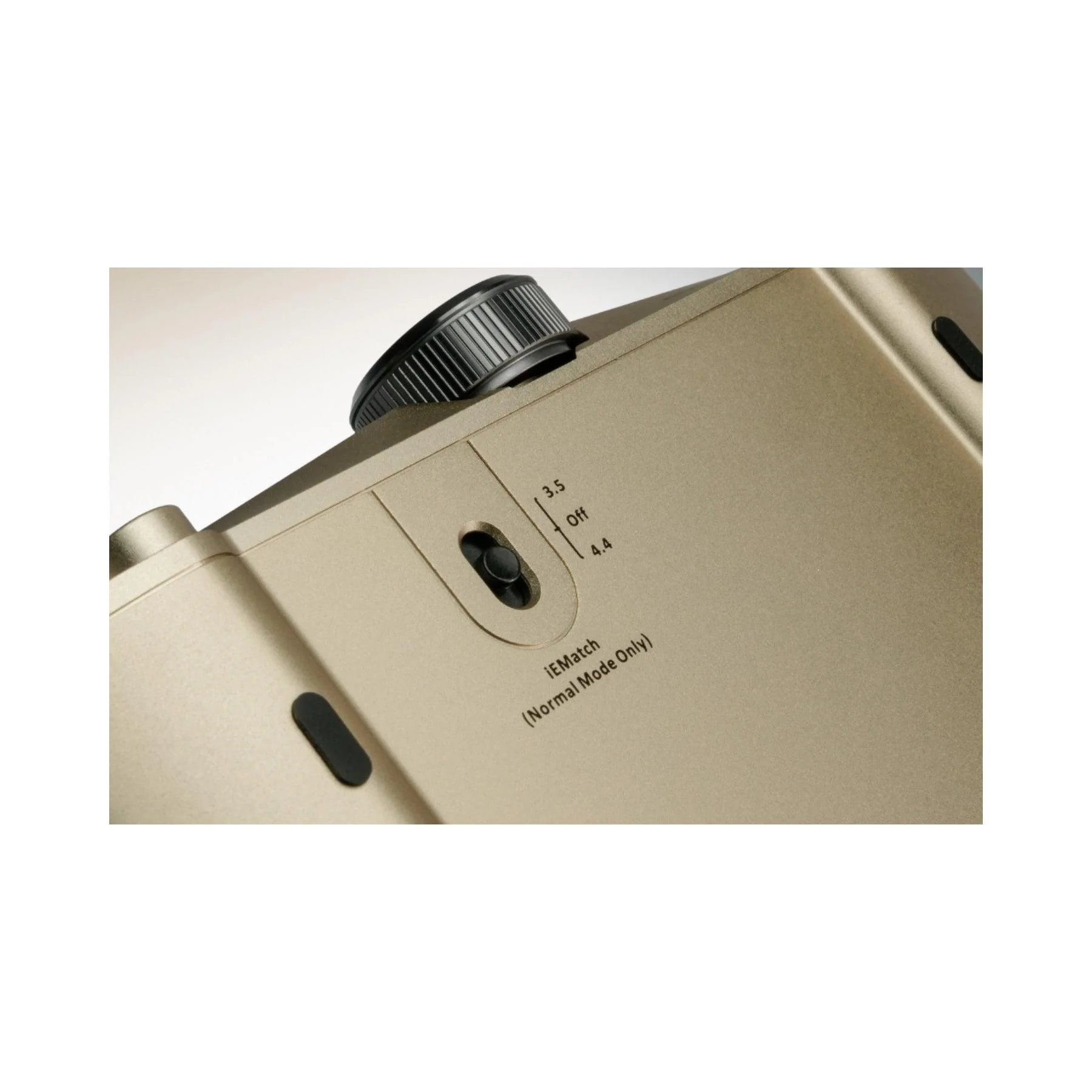 iFi Audio iDSD Valkyrie - High-Powered DAC/Amp with iFi SilentPower 4.4 to XLR Cable - Image 3