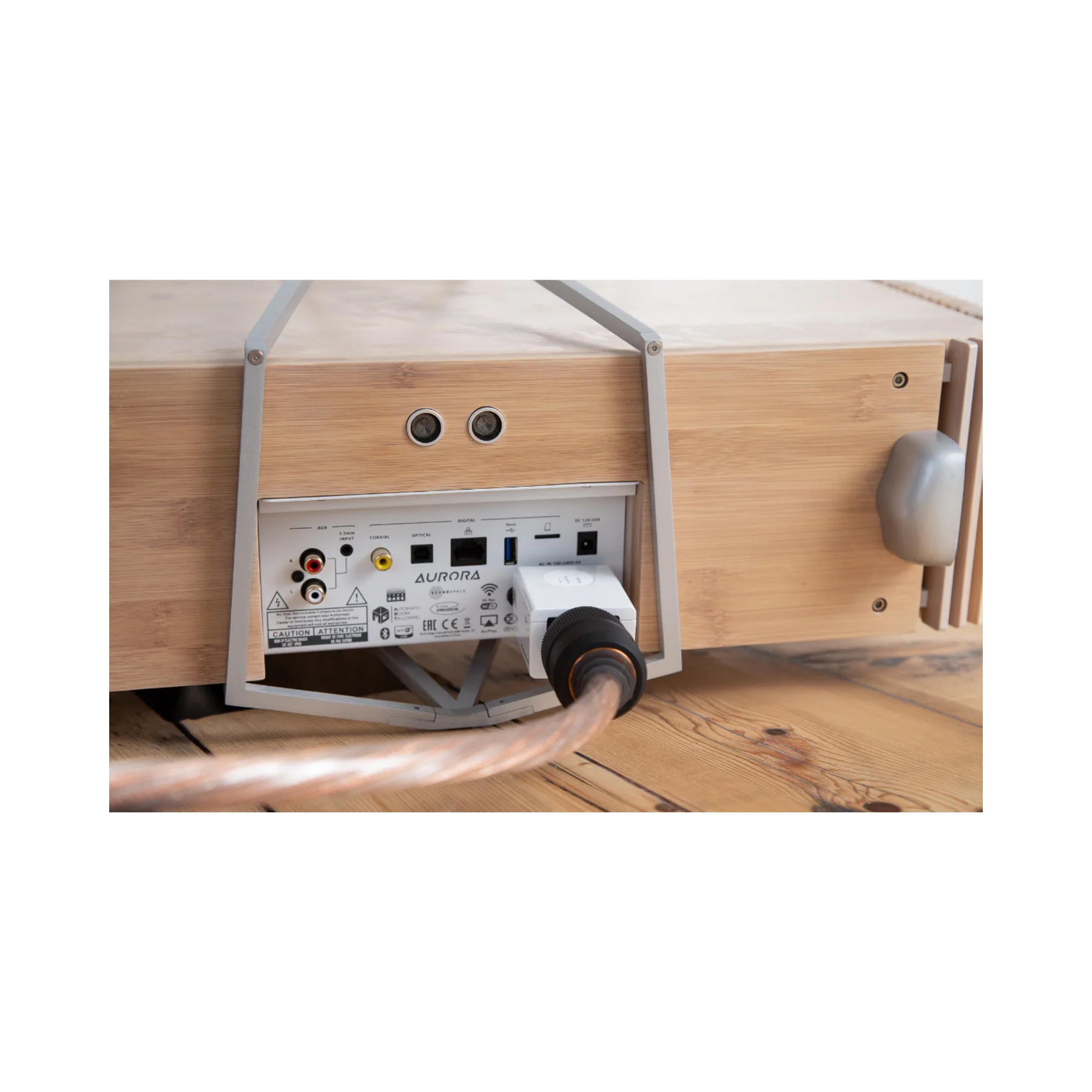 iFi Audio SilentPower DC Blocker+ Reduce Transformer Hum - Image 9