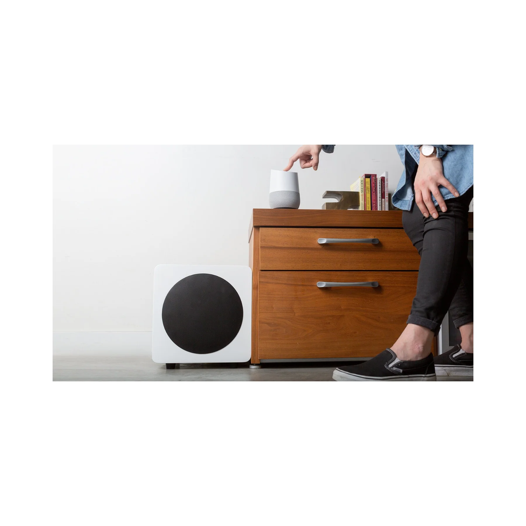 Kanto SUB8 (2022) Sealed Powered Subwoofer - 300W Peak Power - 8" Woofer - Clearance / Open Box - Image 5