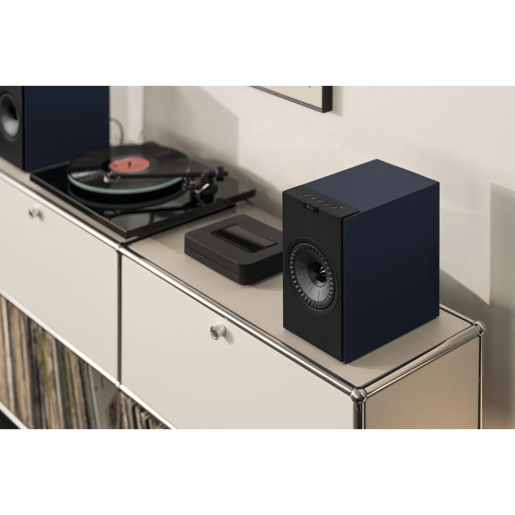 KEF Coda W Wireless HiFi Bookshelf Speakers - Image 24