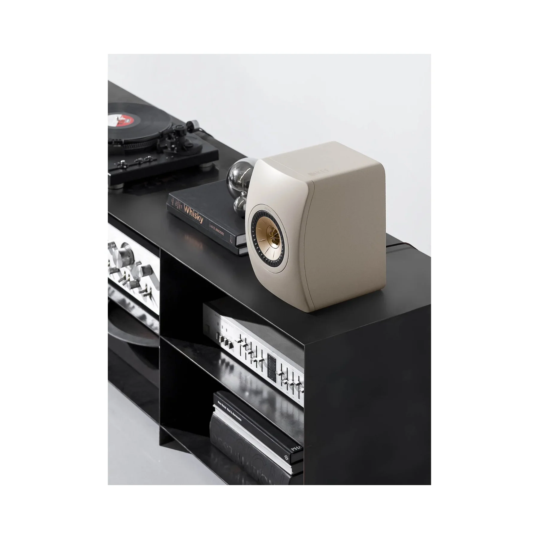 KEF LS50 Meta Bookshelf Speakers - Sandshell Pair - Clearance / Open Box - Image 7