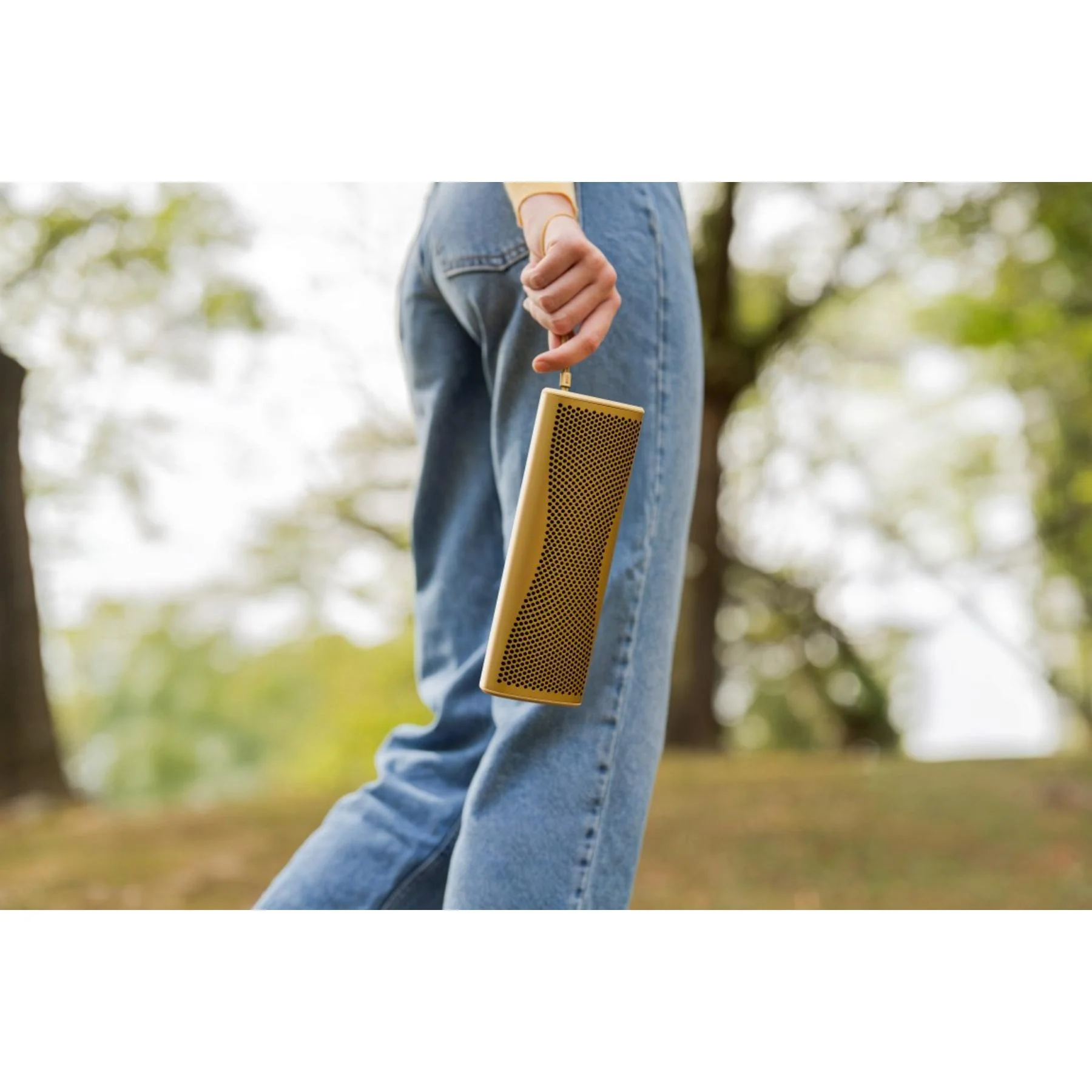 KEF MUO Portable Bluetooth Speaker - Image 14