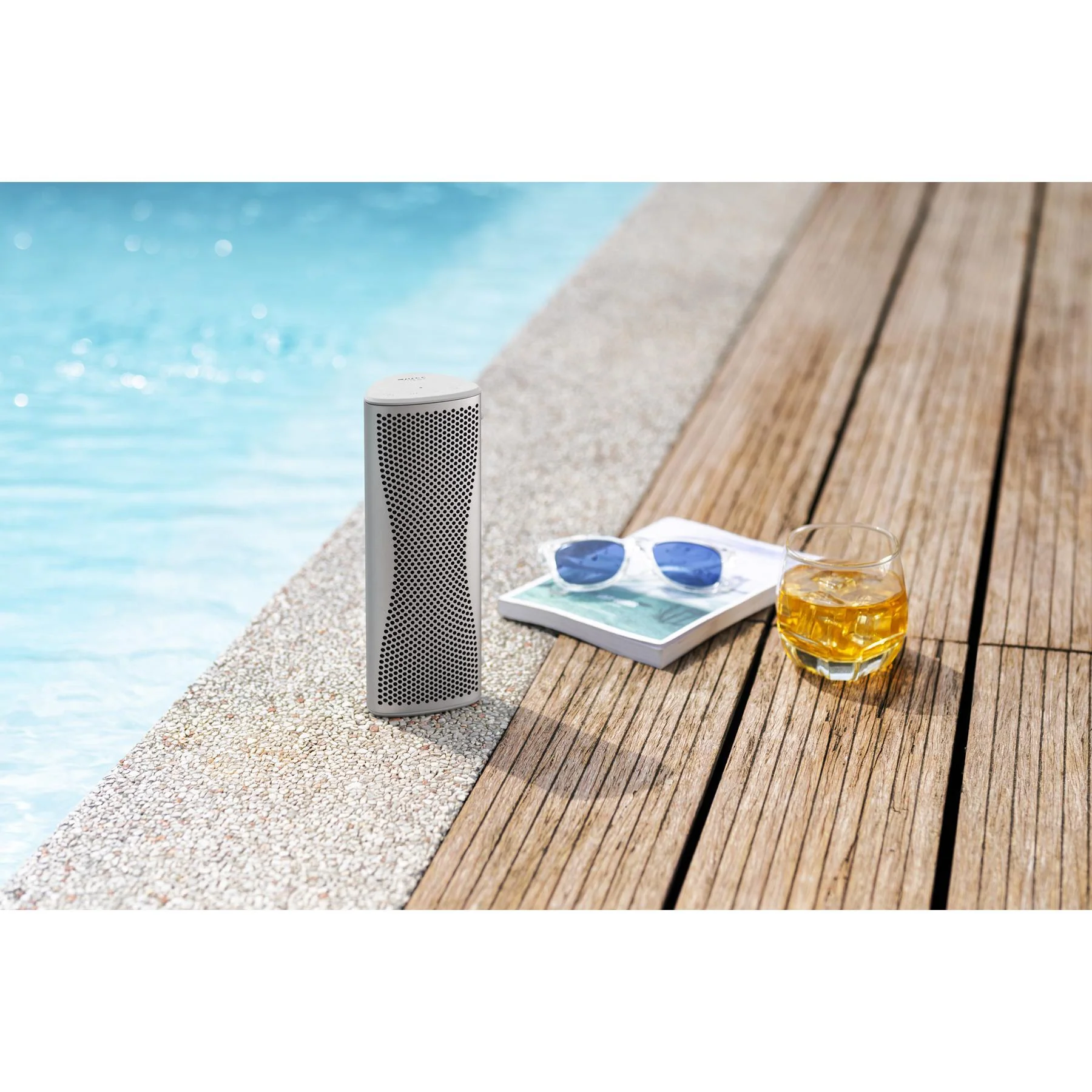 KEF MUO Portable Bluetooth Speaker - Image 34