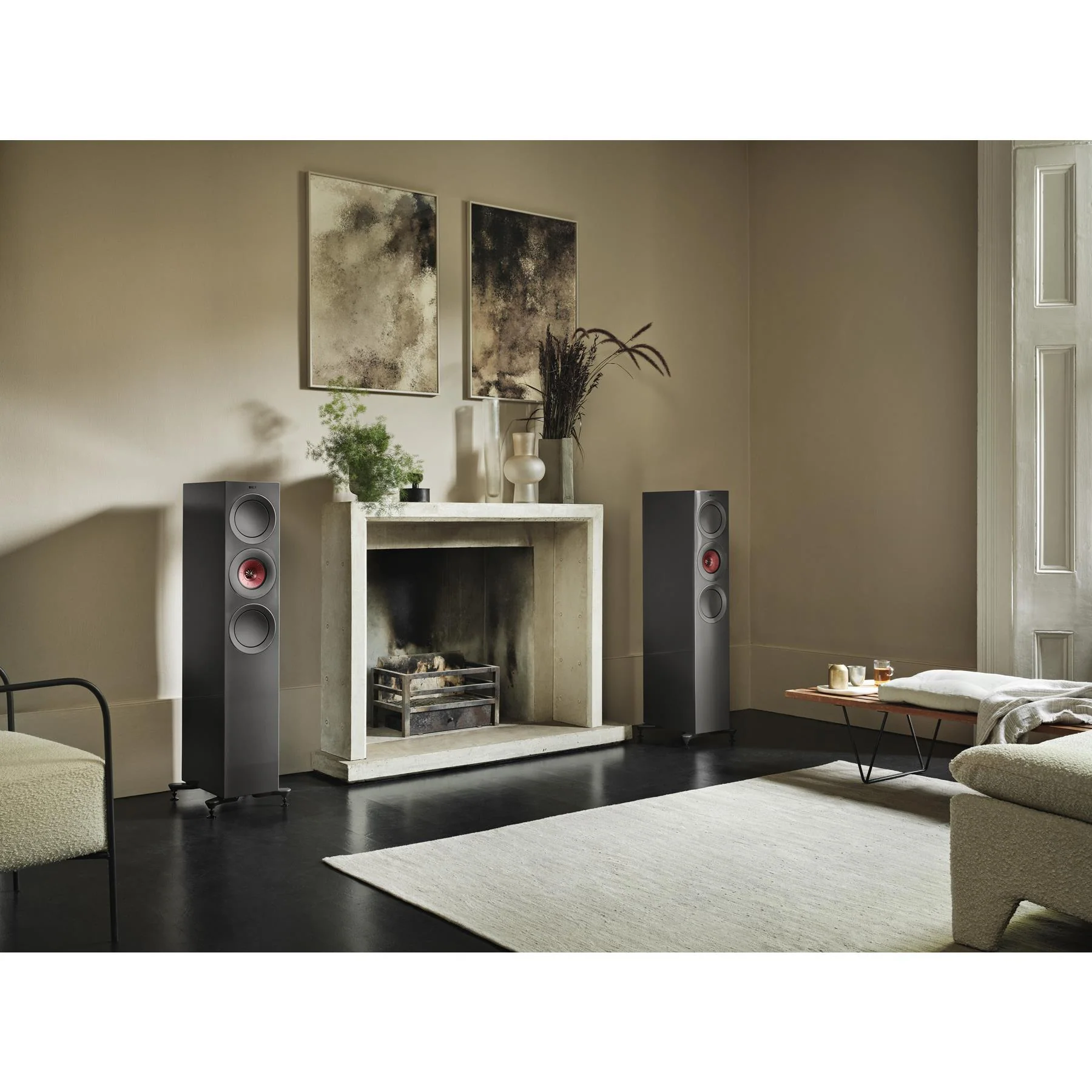 KEF R7 Meta Floorstanding Speakers - Clearance / Open Box