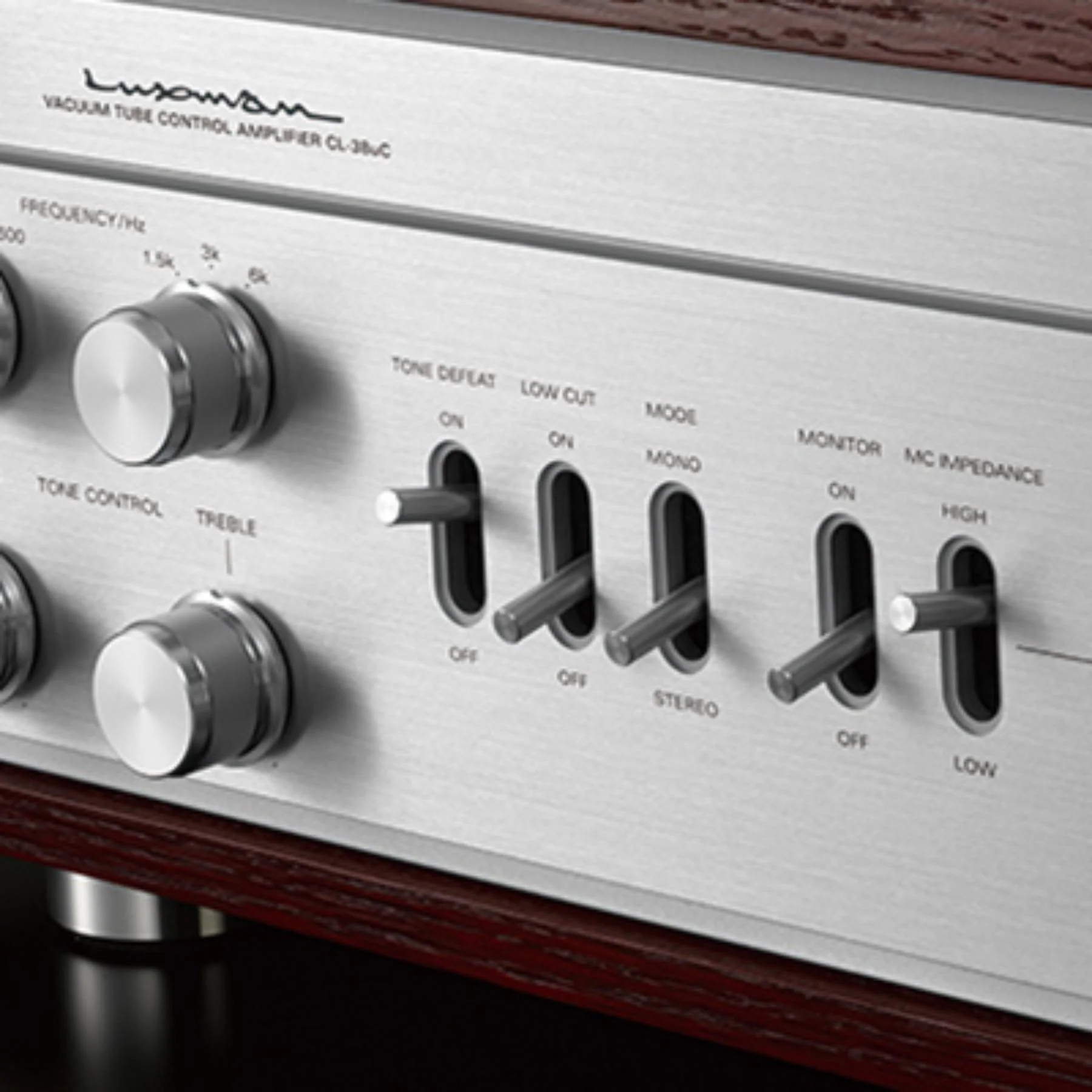 LUXMAN CL-38UC Tube Preamplifier - Image 4