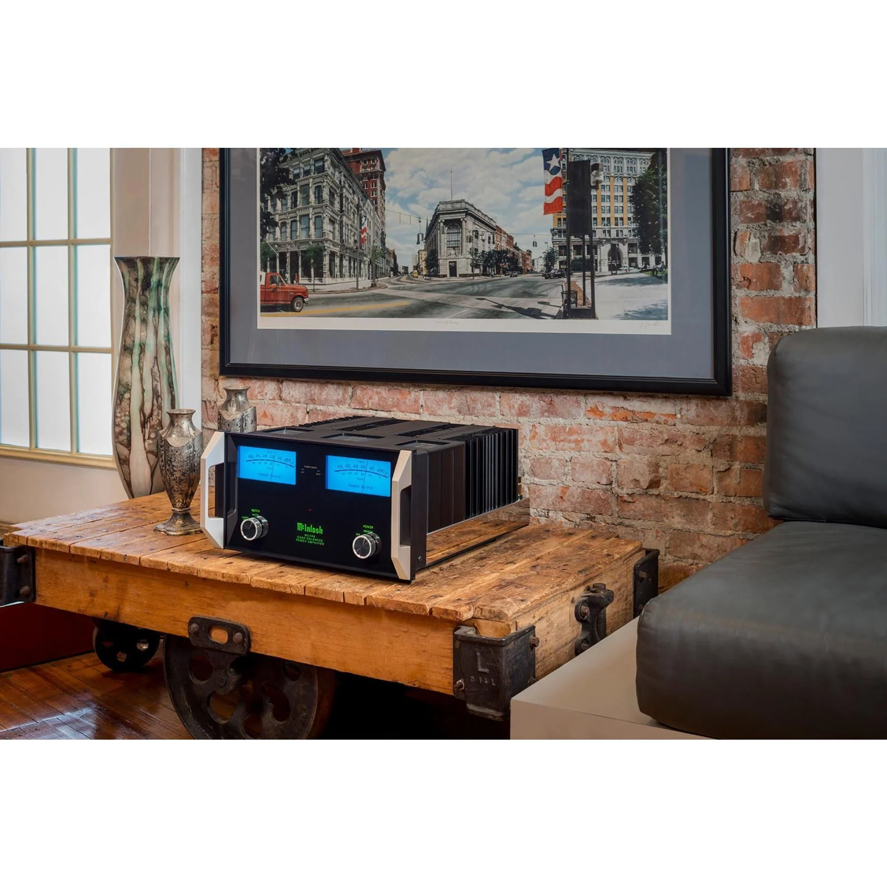 McIntosh MC462 2-Channel Solid State Amplifier - Image 9