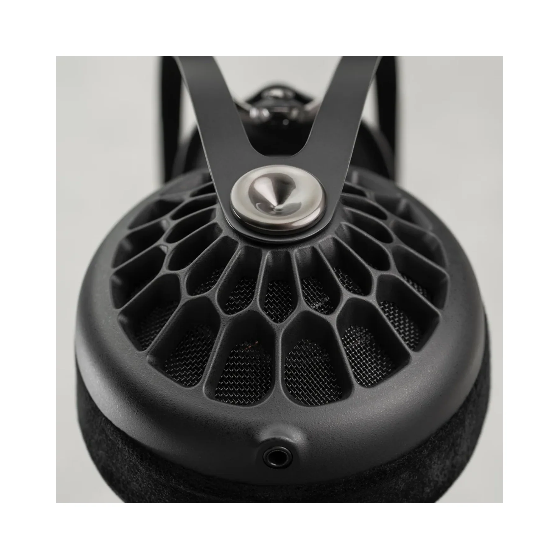 Meze Audio 105 AER Open Back Headphones - Image 4
