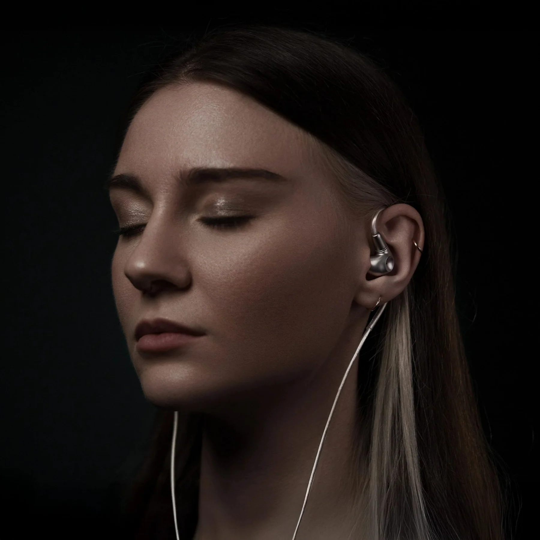 Meze Audio ASTRU In-Ear Monitor - Image 8