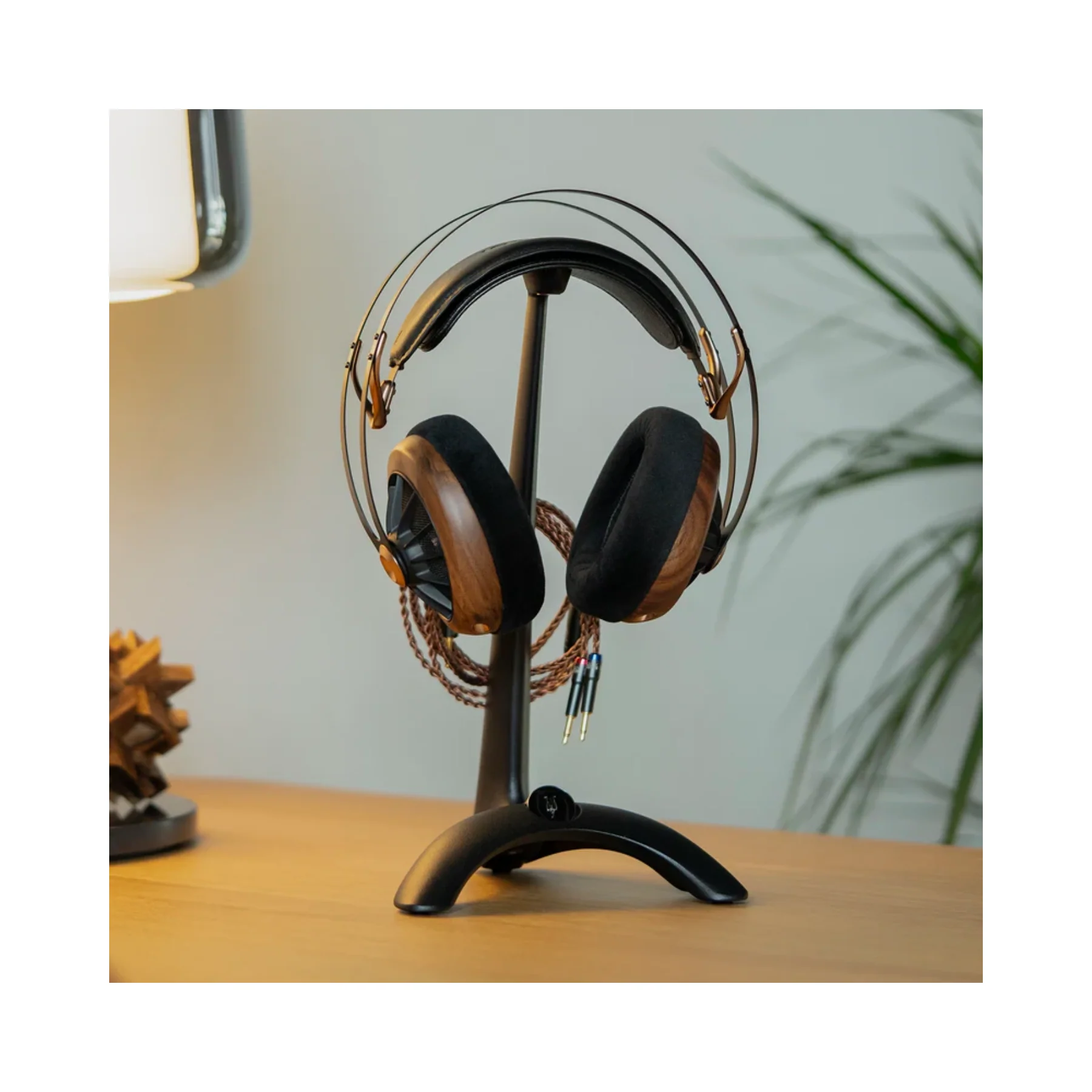 Meze Audio Manta Headphone Stand - Image 5