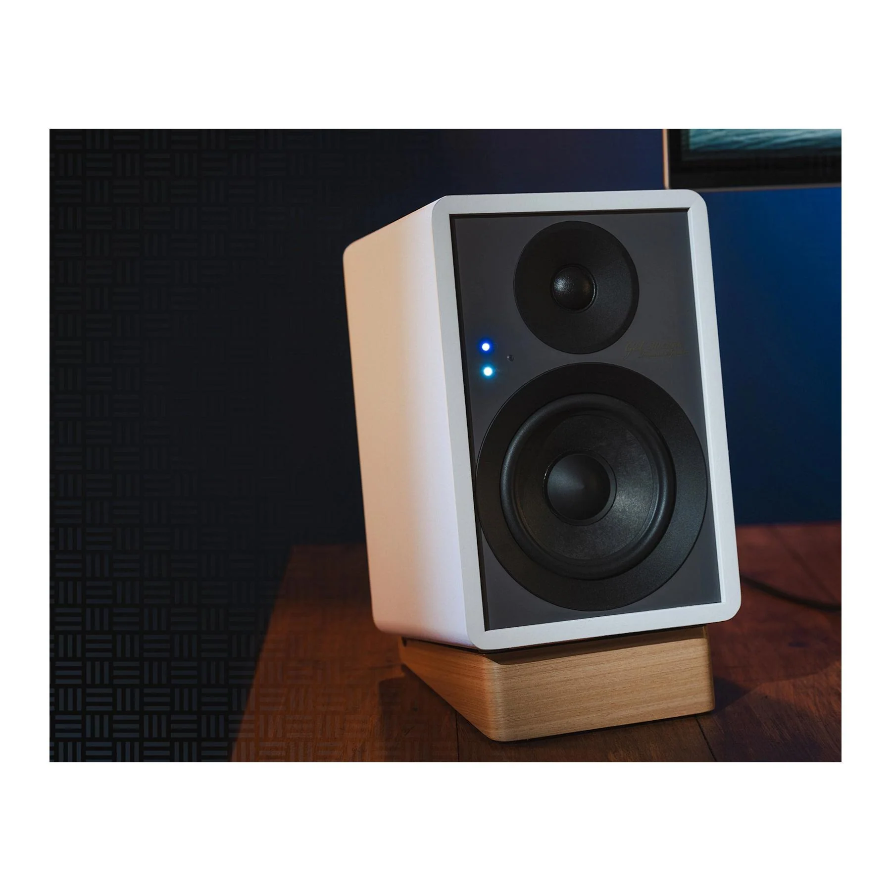 Onkyo GX-10DB Powered Desktop Speakers - Image 5
