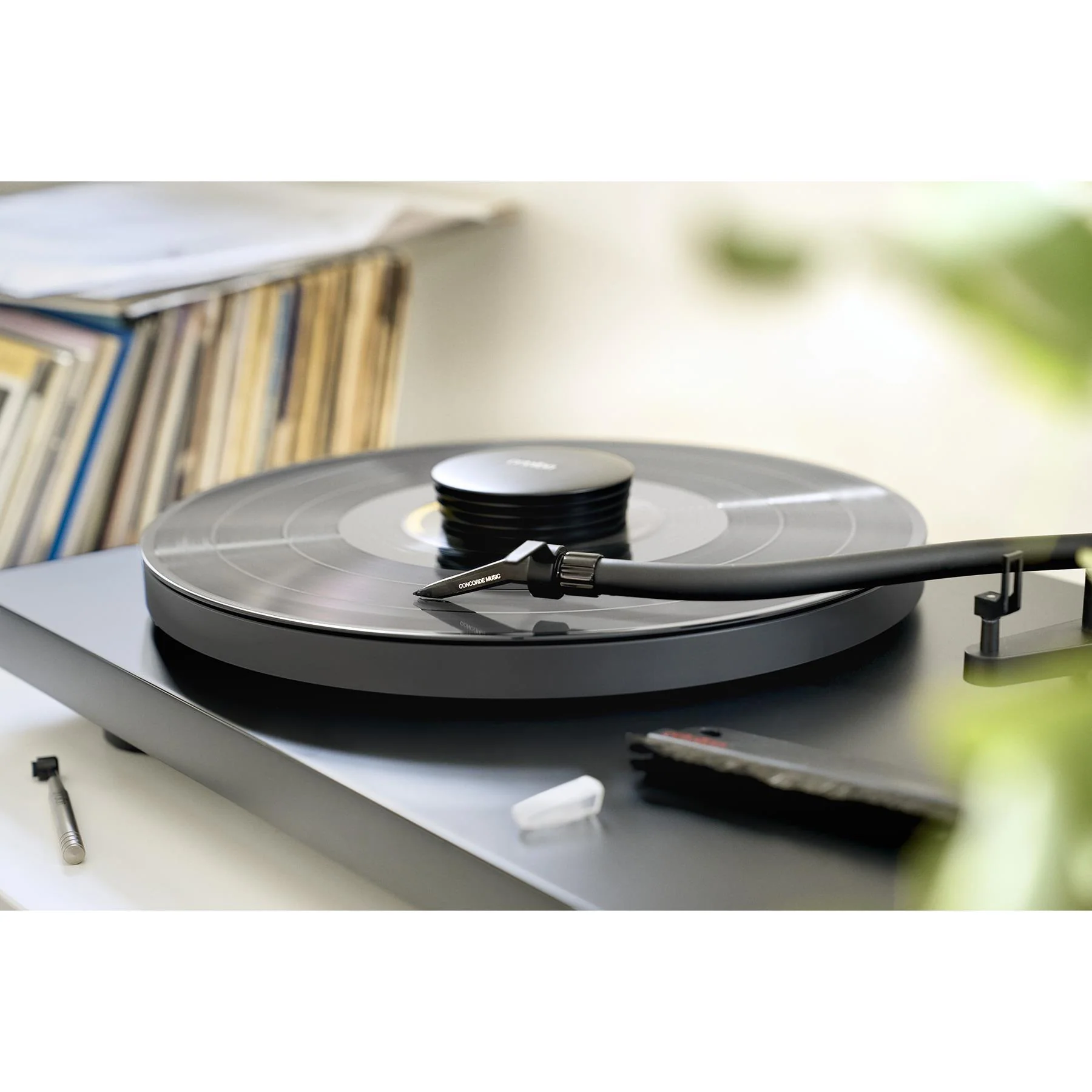 Ortofon Concorde Music Black LVB 250 Moving Magnet Cartridge - Image 8