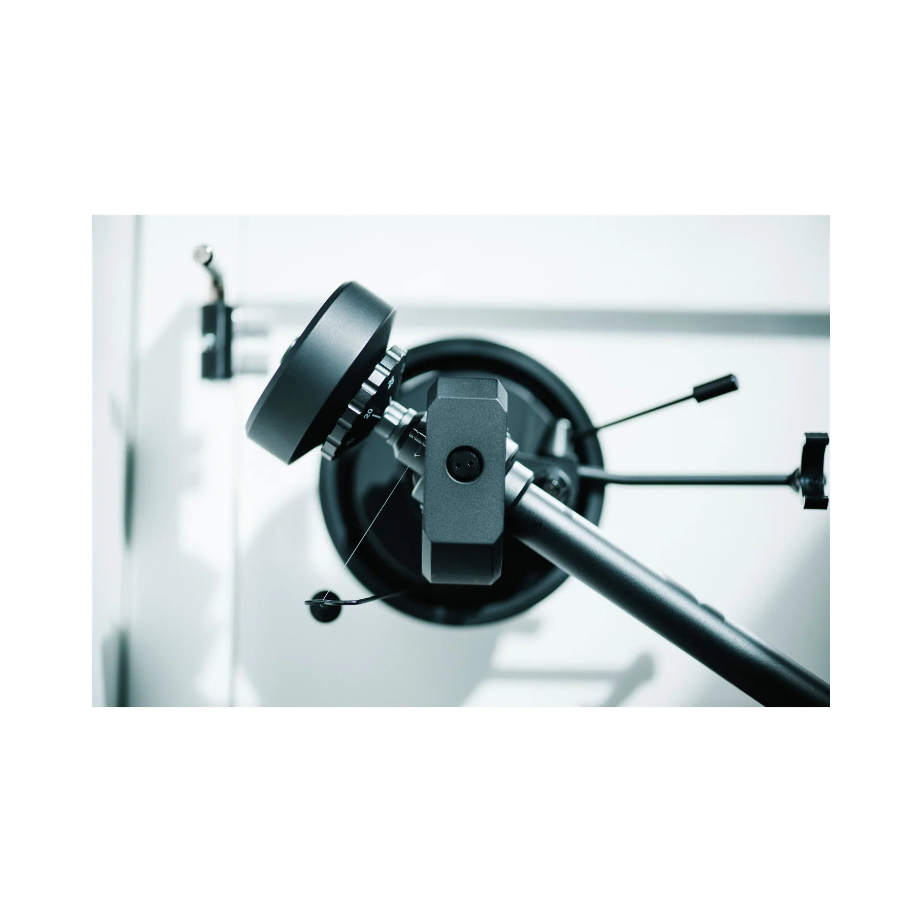 Pro-Ject XA B Turntable - Clear - Image 3