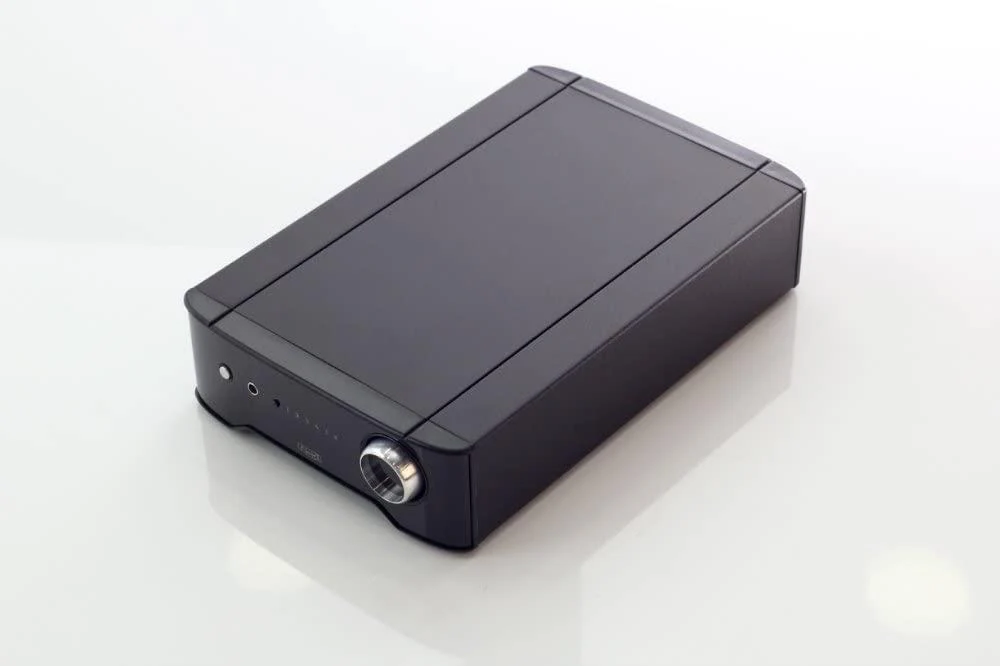Rega Brio Integrated Amplifier Clearance / Open Box - Image 5