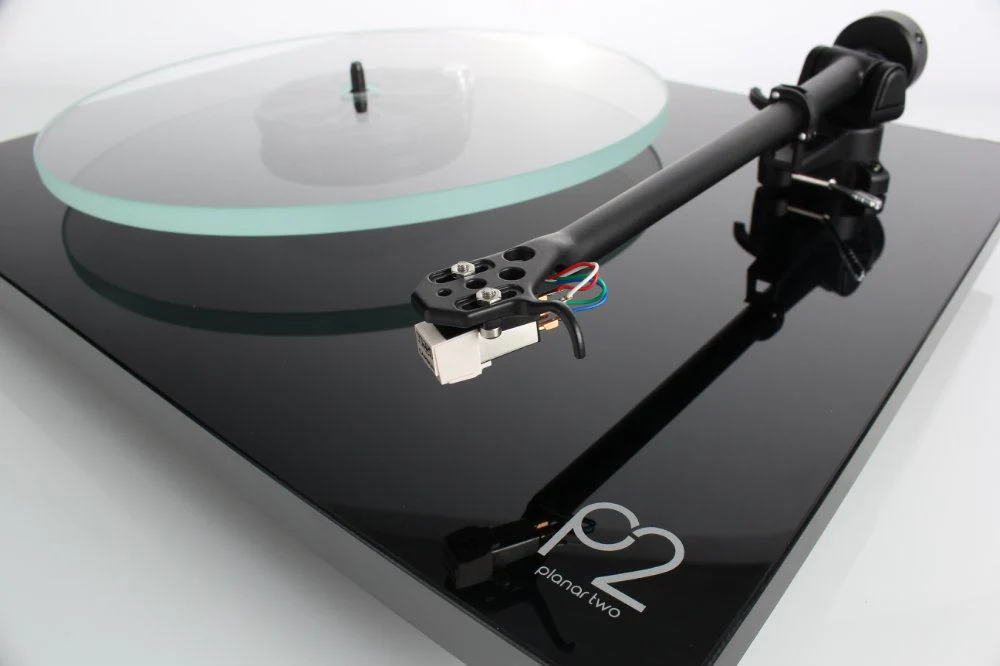Rega Planar 2 Turntable - Clearance / Open Box - Image 4