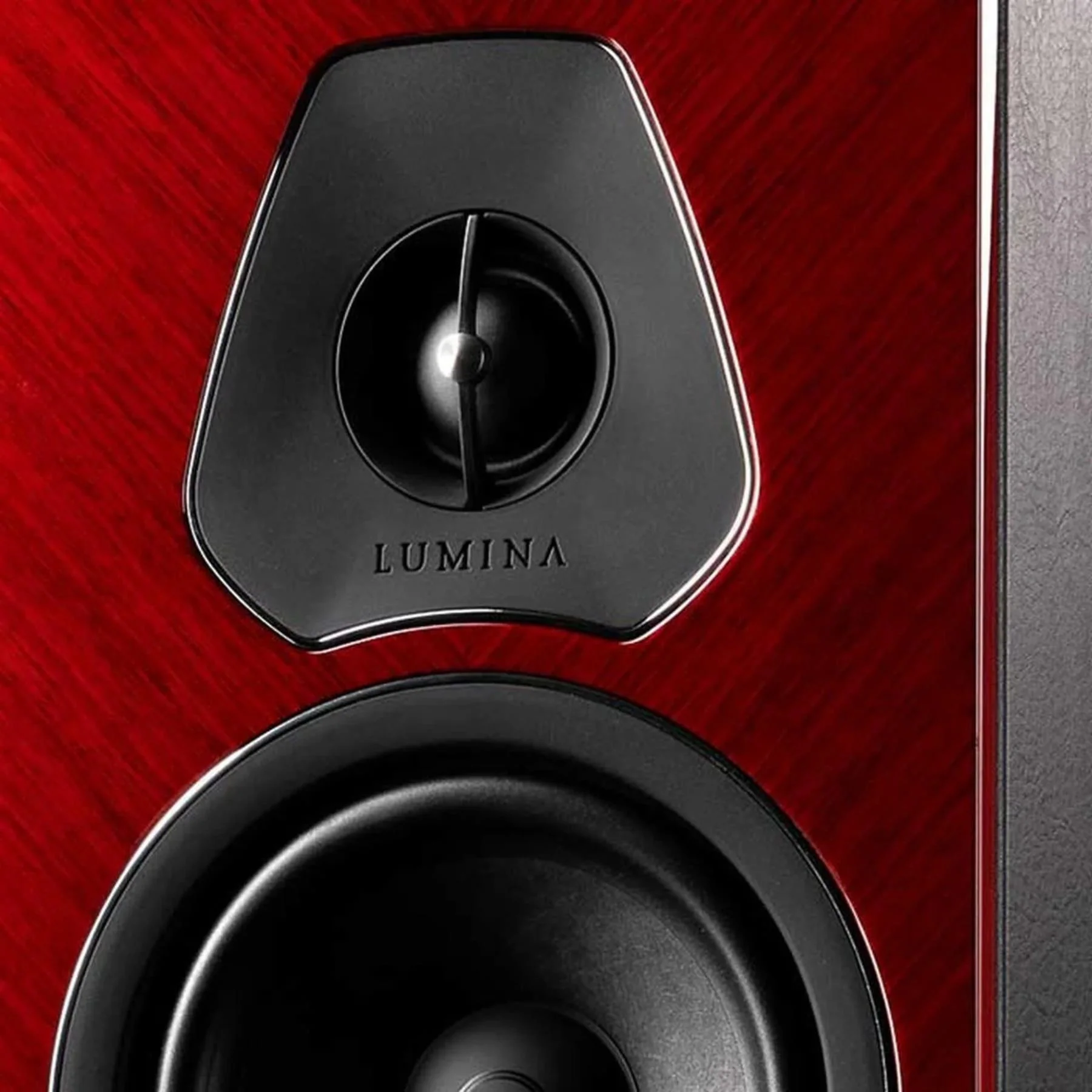 Sonus faber Lumina II Amator - Premium Italian Bookshelf Speakers - Image 7