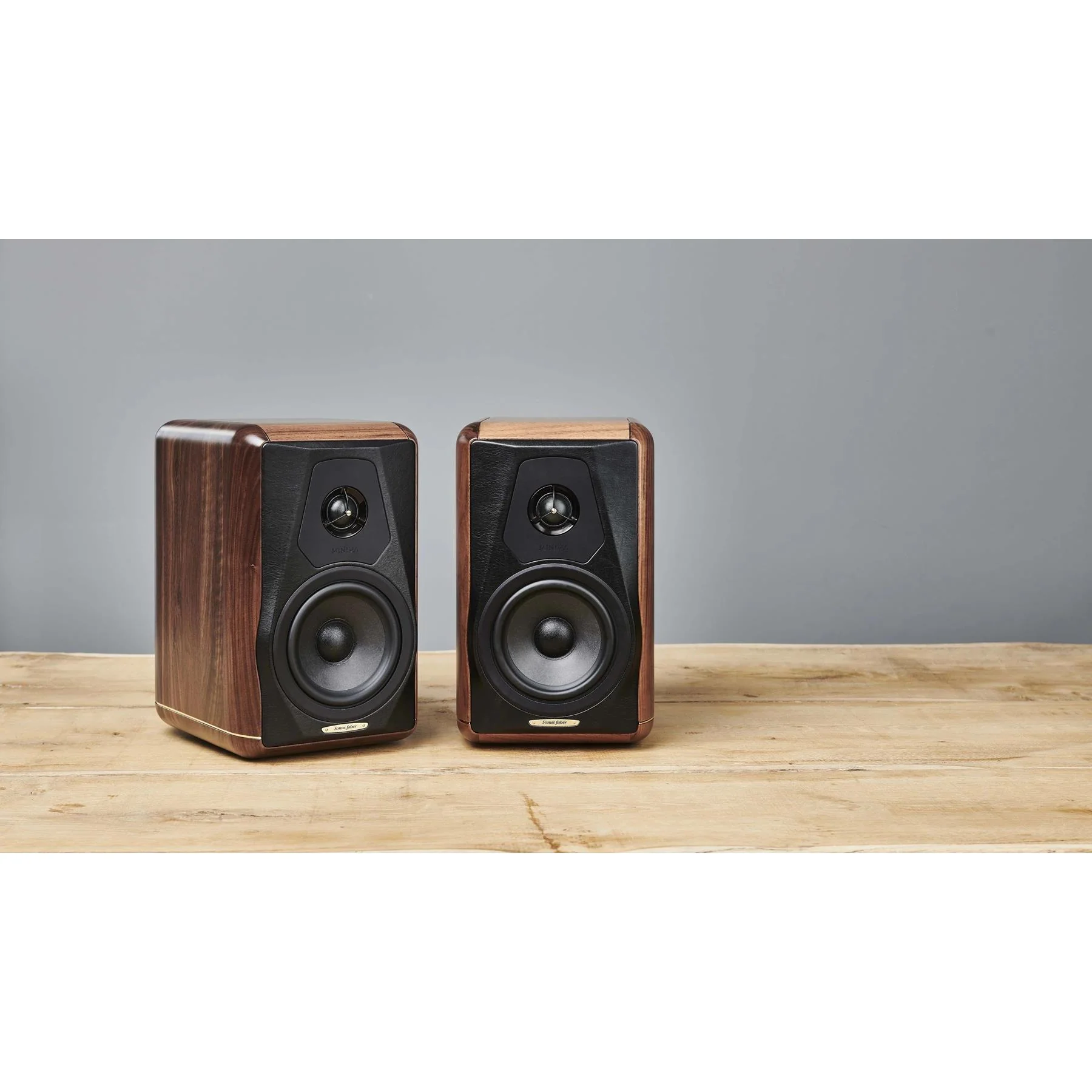 Sonus faber Minima Amator II Bookshelf Speakers