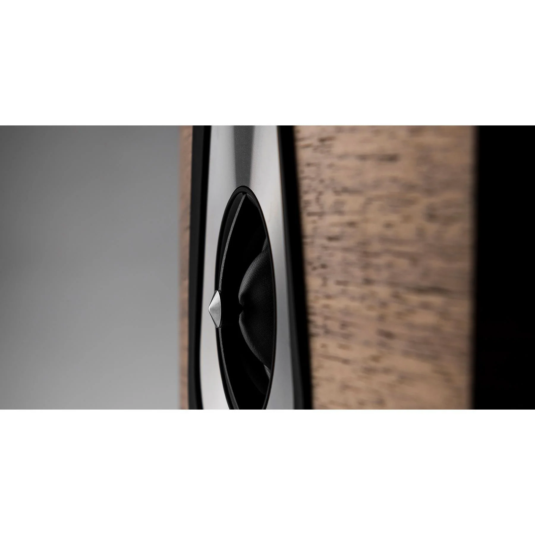 Sonus faber Sonetto III Floorstanding Speakers - Image 3