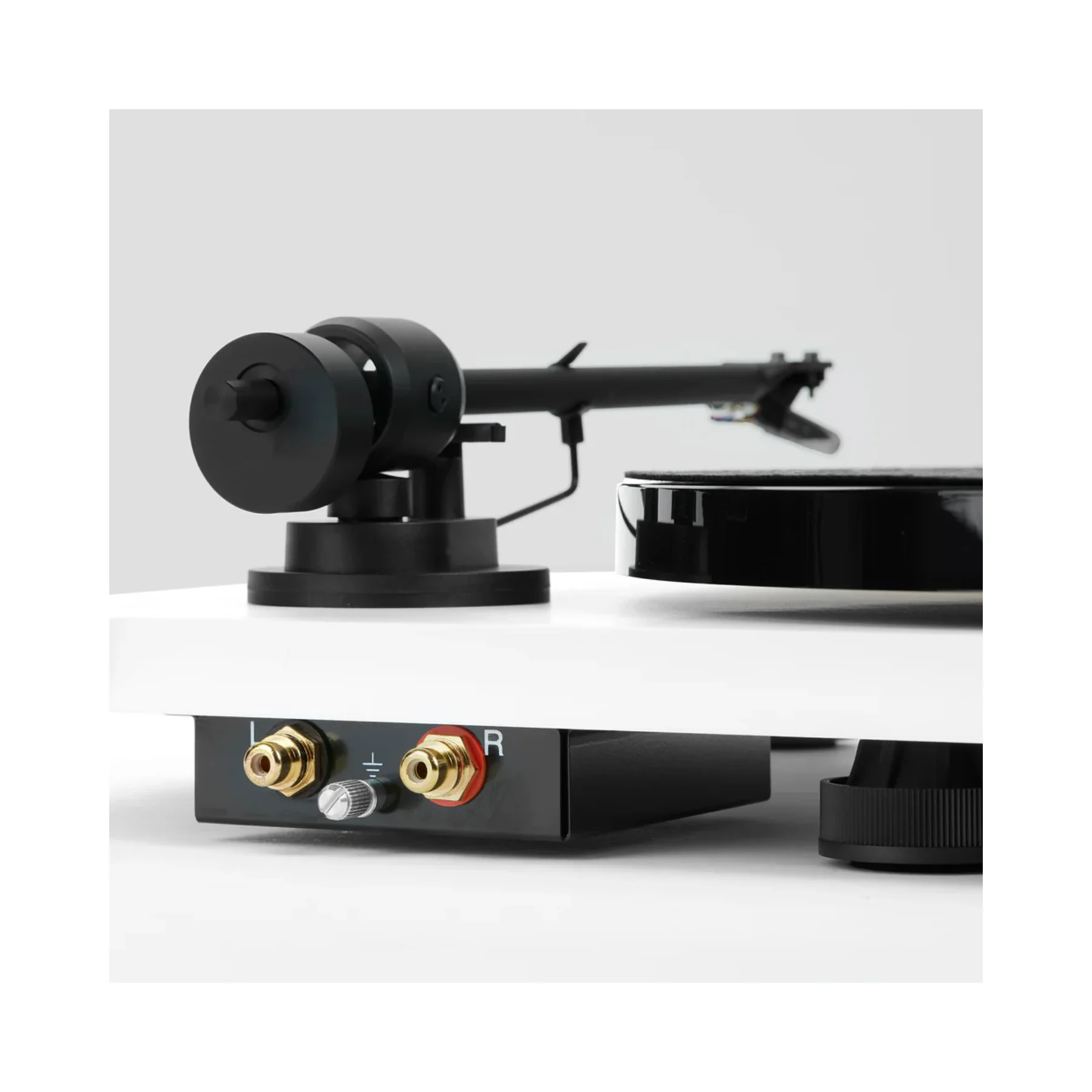 Triangle Lunar 1 Manual Turntable - Image 8
