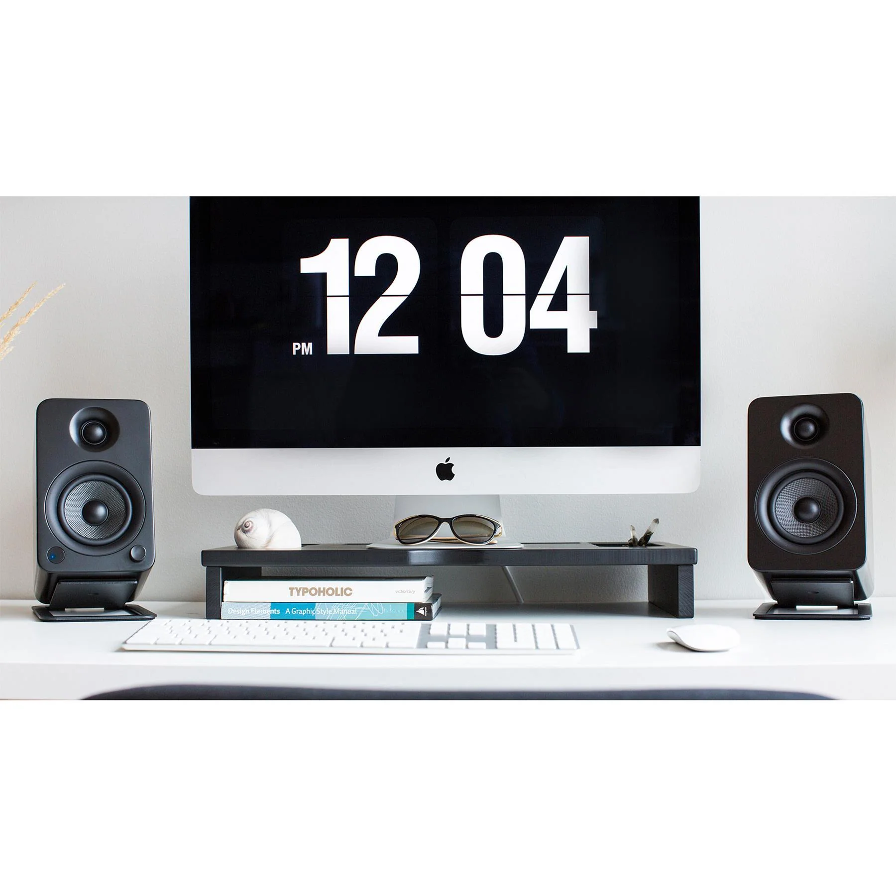 Kanto YU4 Powered Desktop speakers with Bluetooth and Phono Preamp - Image 21
